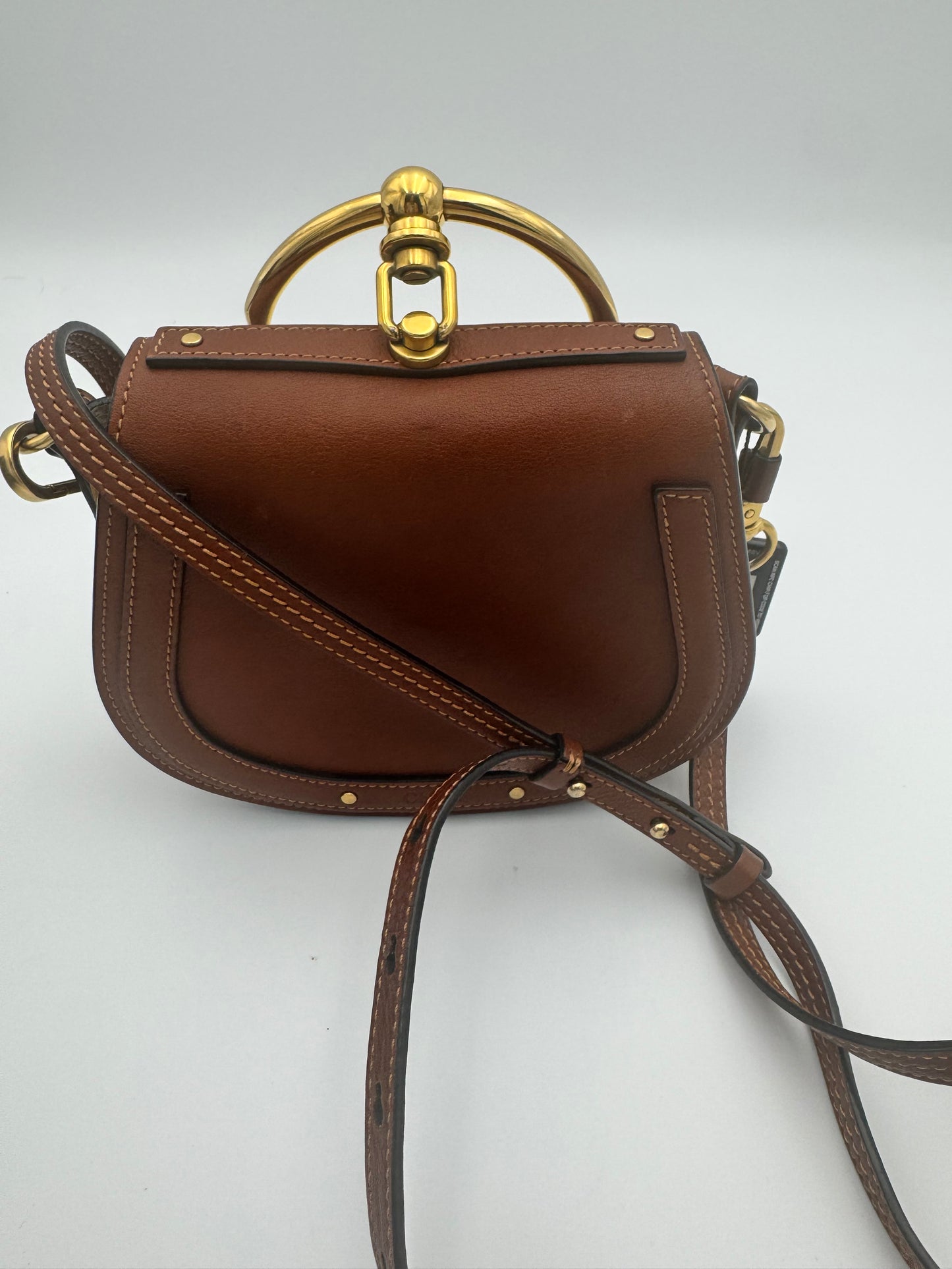 Chloé Nile Bracelet Bag Medium – Tan Caramel Leather Gold Hardware