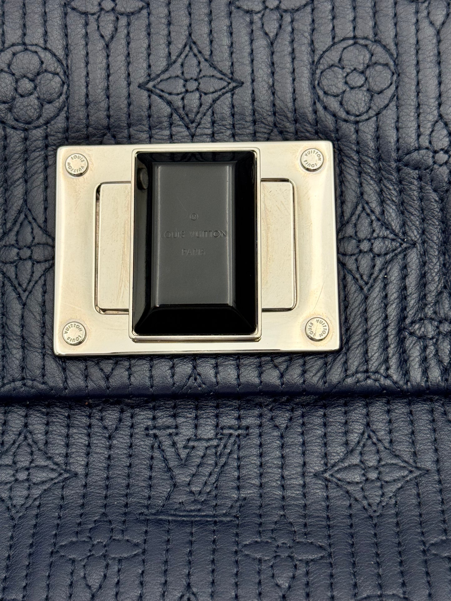 Louis Vuitton Mahina Clutch | Navy Blue | Silver Hardware | Excellent Condition | COA