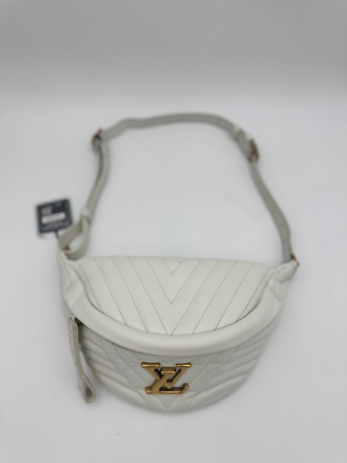 Louis Vuitton New Wave Bumbag – Quilted Calfskin 'Snow White' (Pristine Condition)