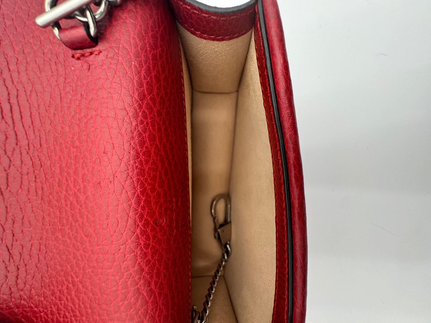 Gucci Mini Dionysus Chain Wallet | Red Pebbled Leather | SHW | Authenticated