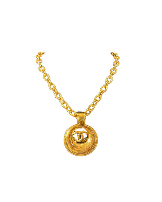 VINTAGE CHANEL GRAIL: 1994 CC Medallion Necklace