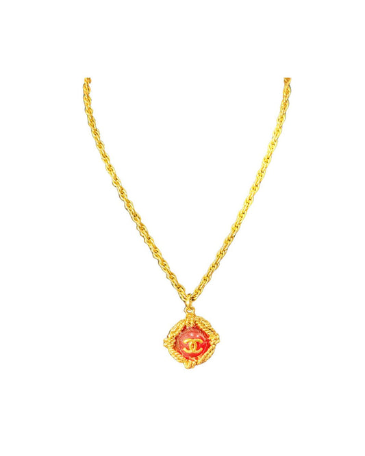 Vintage Chanel Red Gripoix Poured Glass CC Logo Pendant Necklace – 24K Gold Plated Rope Chain