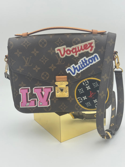 Louis Vuitton Pochette Métis | Monogram | Limited Edition Voguez Vuitton Patches | COA