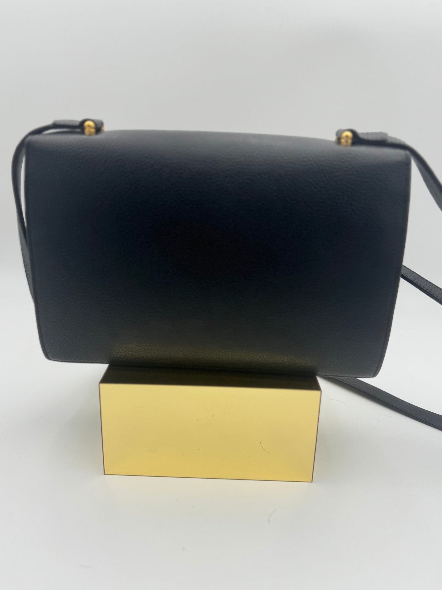 Gucci Zumi Small Shoulder Bag | Black Grainy Leather | Horsebit-GG Closure | Discontinued Style