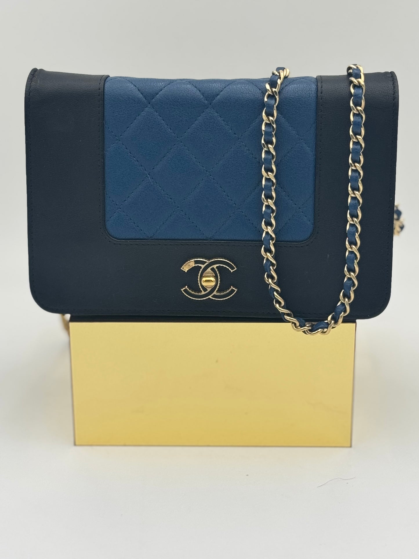 Chanel Two-Tone Wallet on Chain — Navy &amp; Black | Light Gold Hardware