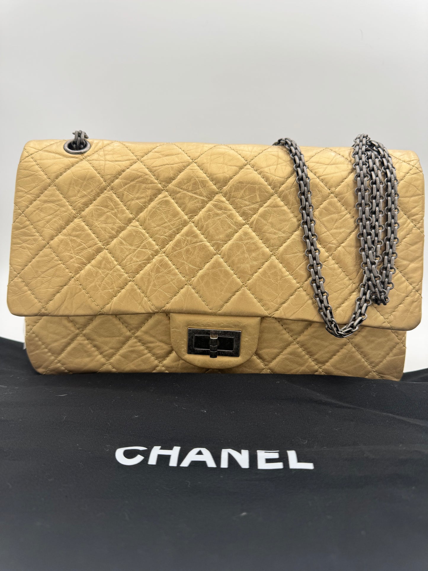 Chanel 227 Jumbo Reissue 2.55 Double Flap Metallic Gold ✨