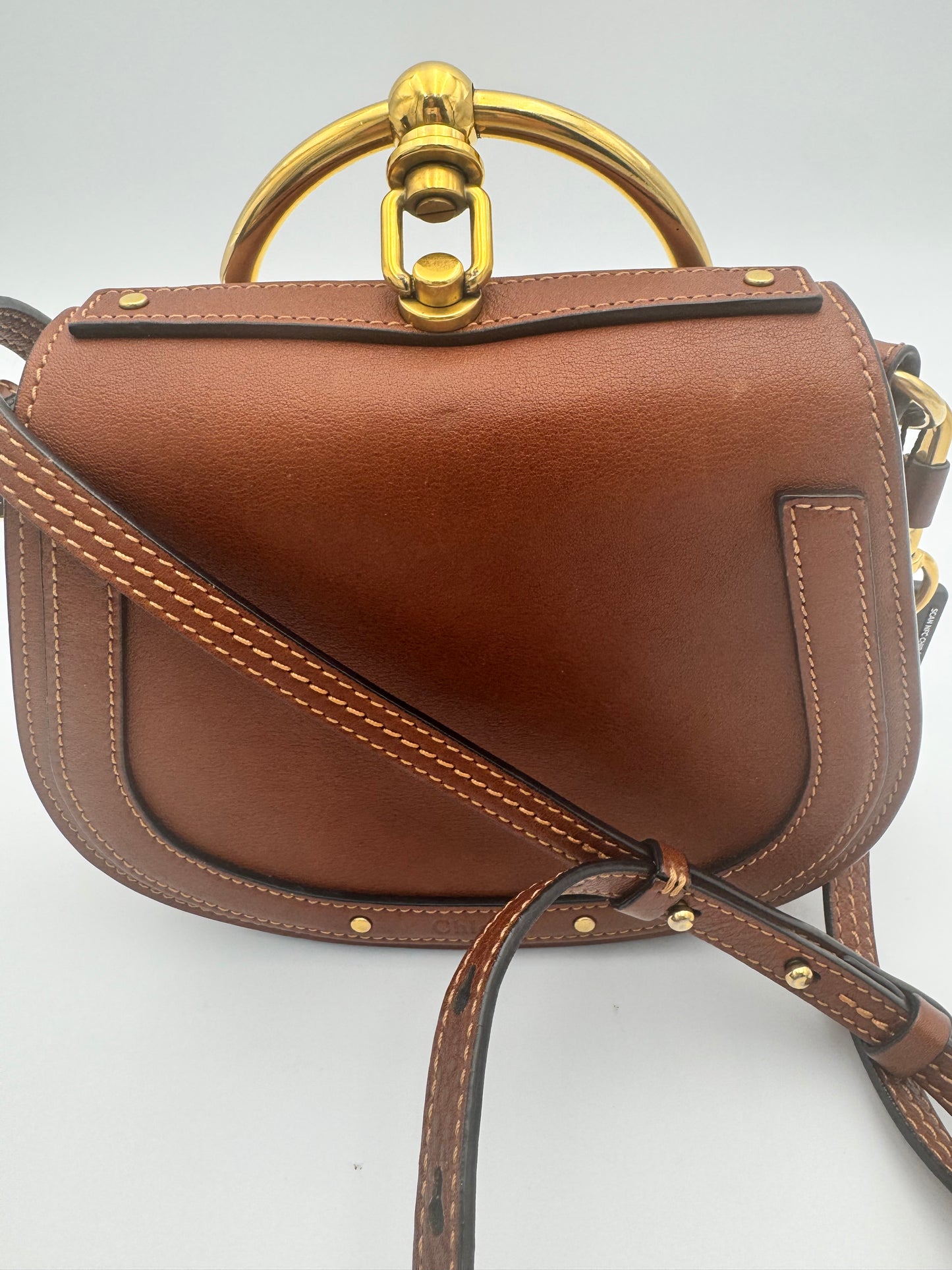 Chloé Nile Bracelet Bag Medium – Tan Caramel Leather Gold Hardware