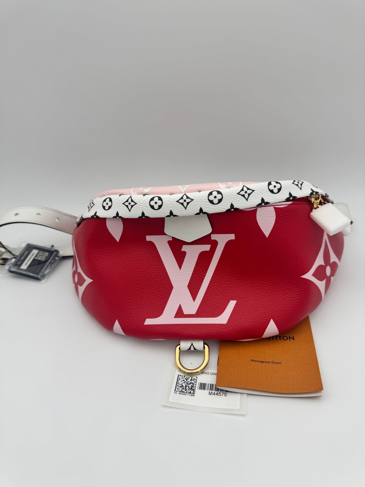 Louis Vuitton Bumbag Monogram Giant Escale – Red Rose M44575 Limited Edition