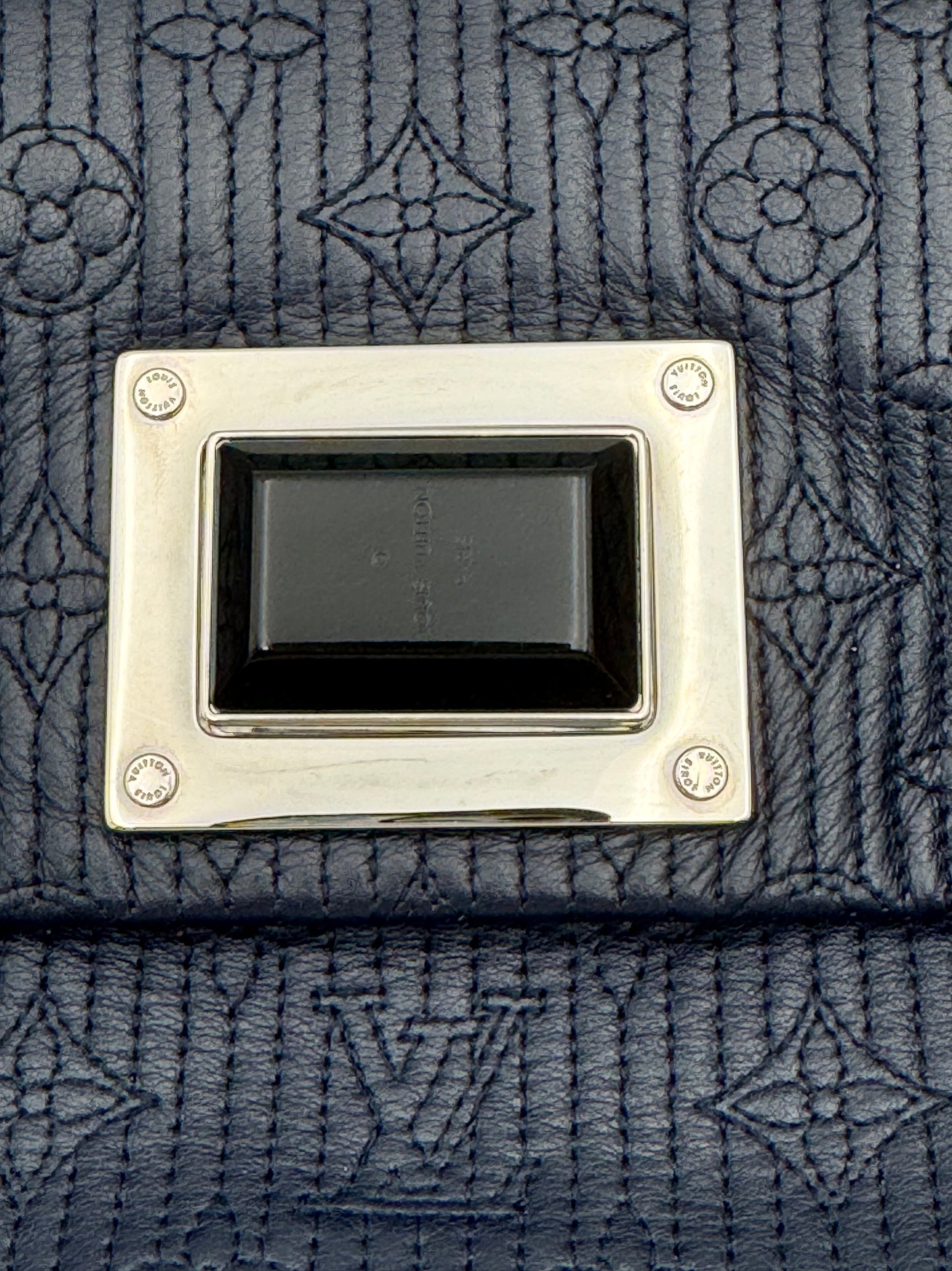 Louis Vuitton Mahina Clutch | Navy Blue | Silver Hardware | Excellent Condition | COA