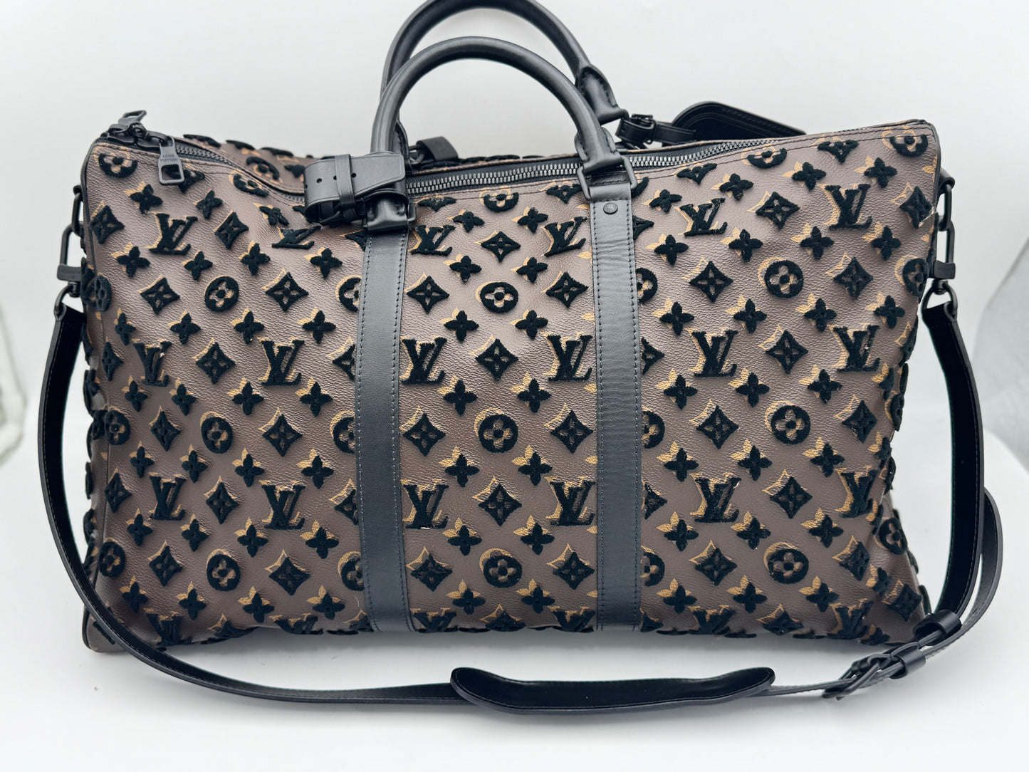 Louis Vuitton x Virgil Abloh Monogram Tuffetage Keepall Triangle Bandoulière 50