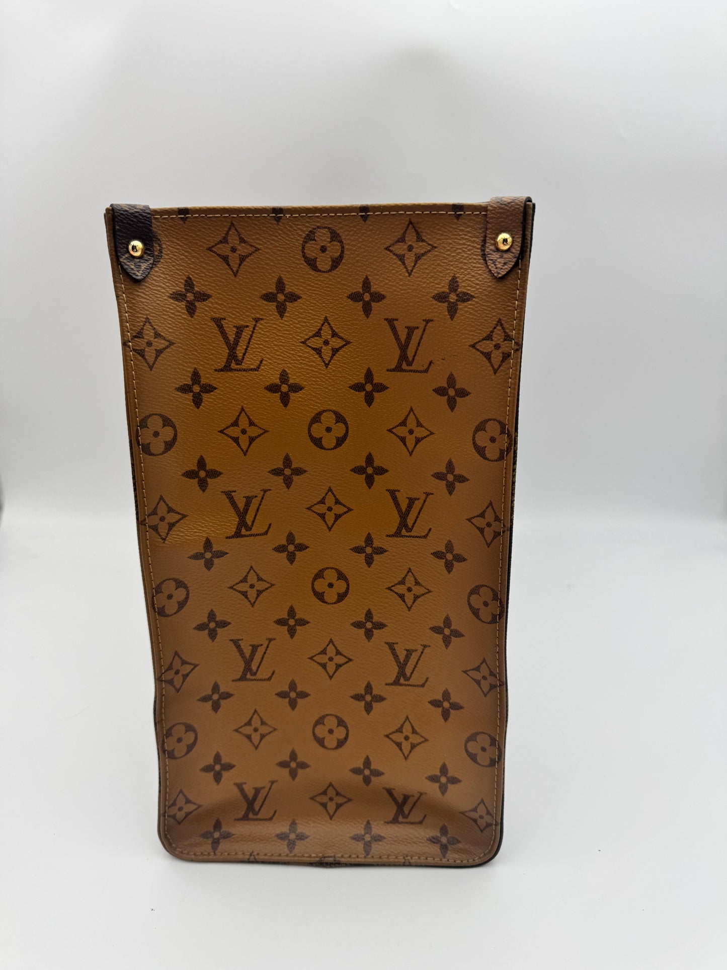 Louis Vuitton OnTheGo GM