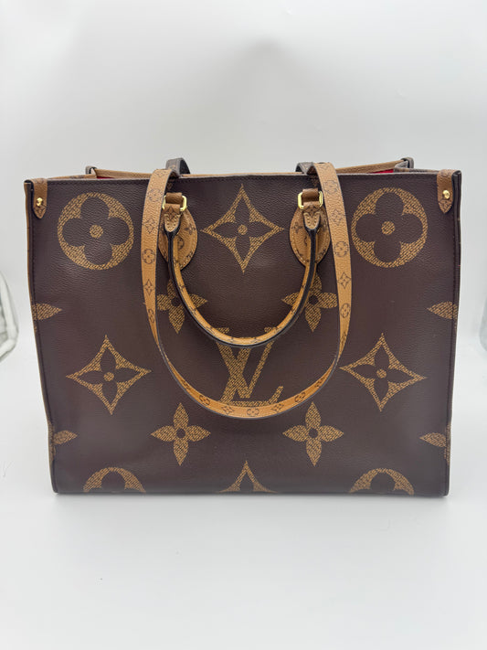 Louis Vuitton OnTheGo GM
