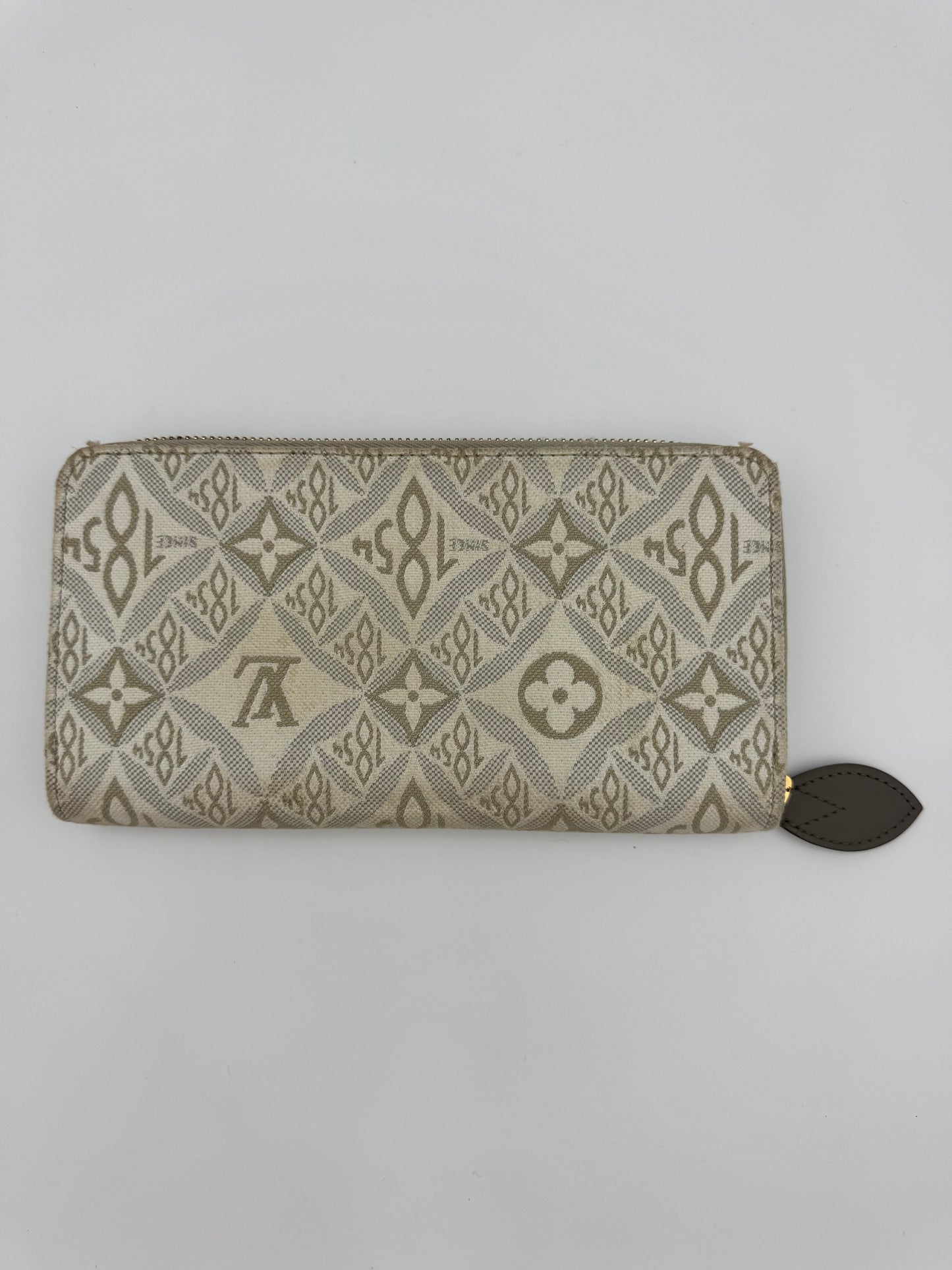 Louis Vuitton Limited Edition Since 1854 Zippy Wallet Ecru- No Scuffs
