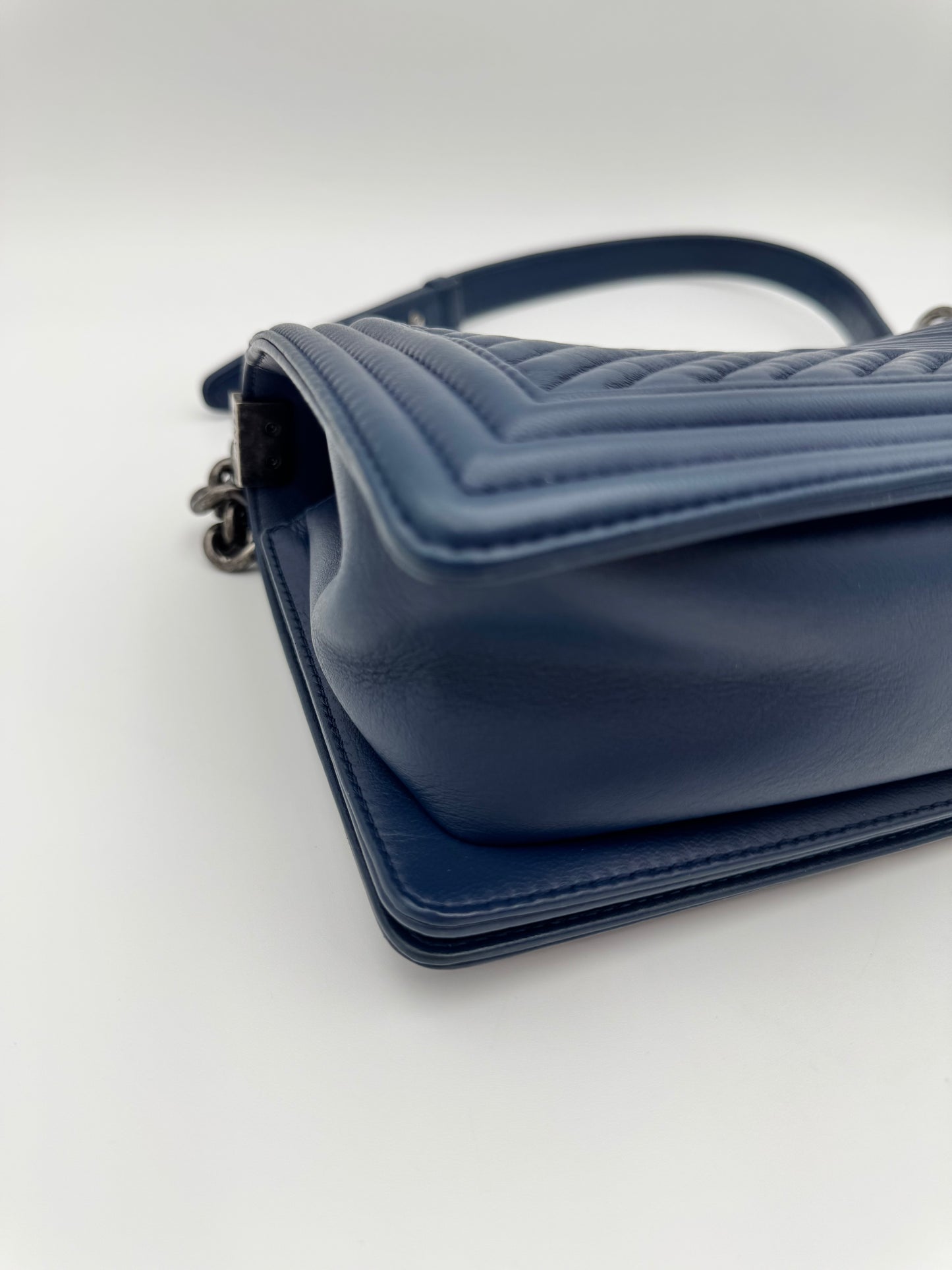 Chanel Old Medium Boy Flap Bag - Navy Blue Chevron Quilted Leather with Ruthenium Hardware