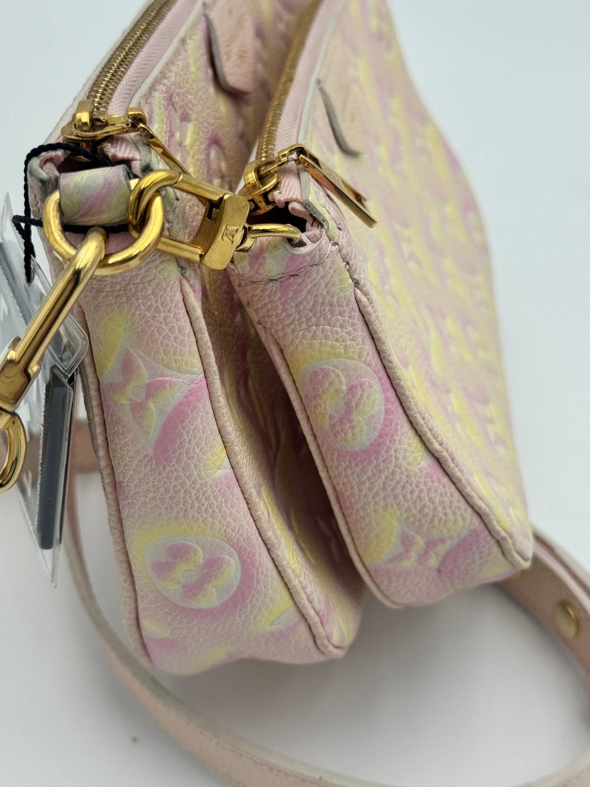 Louis Vuitton Monogram Empreinte Summer Stardust Multi Pochette Accessoires – Pink/Yellow Pastel