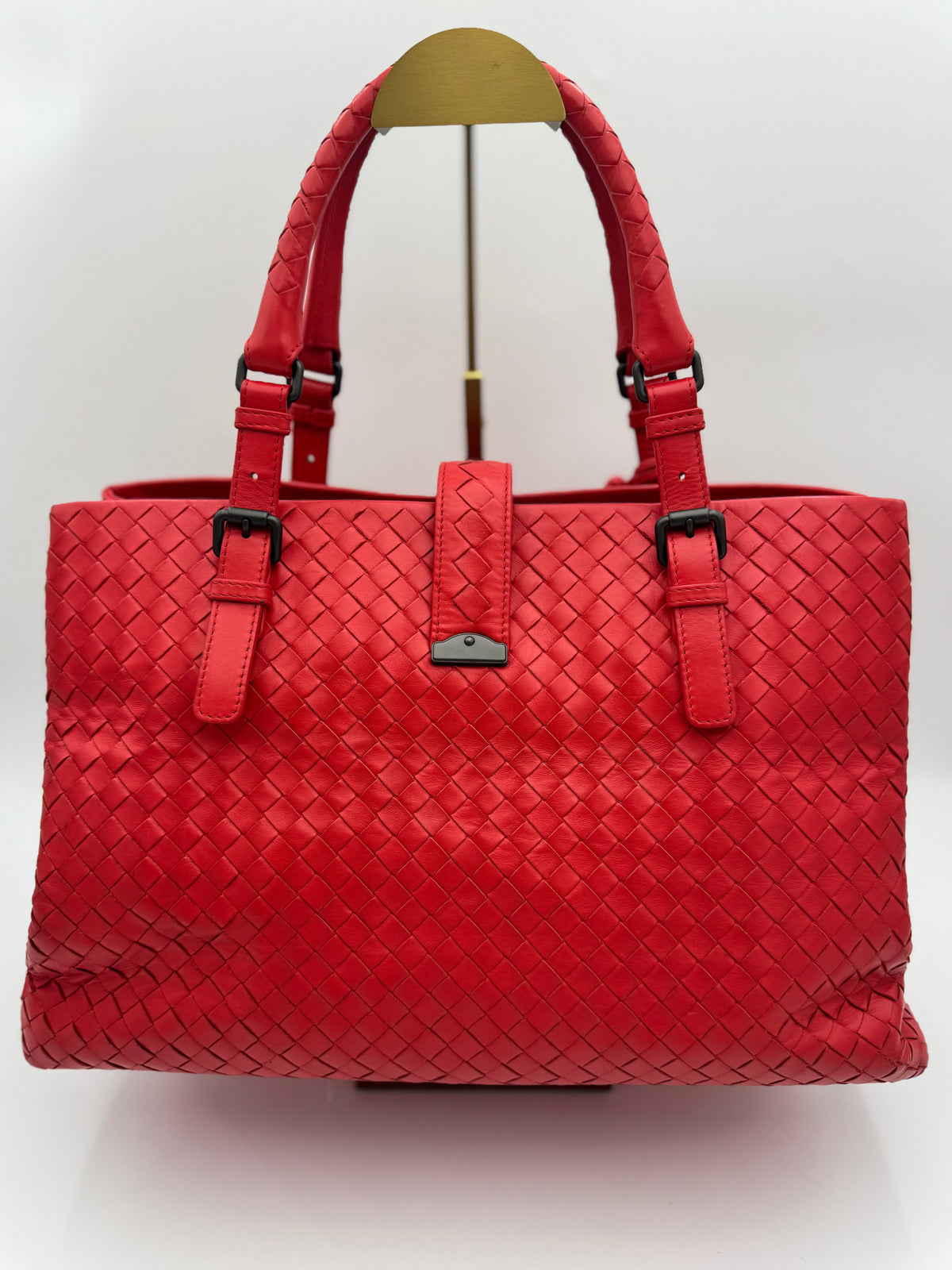 Bottega Veneta Medium Intrecciato Roma Tote – Red