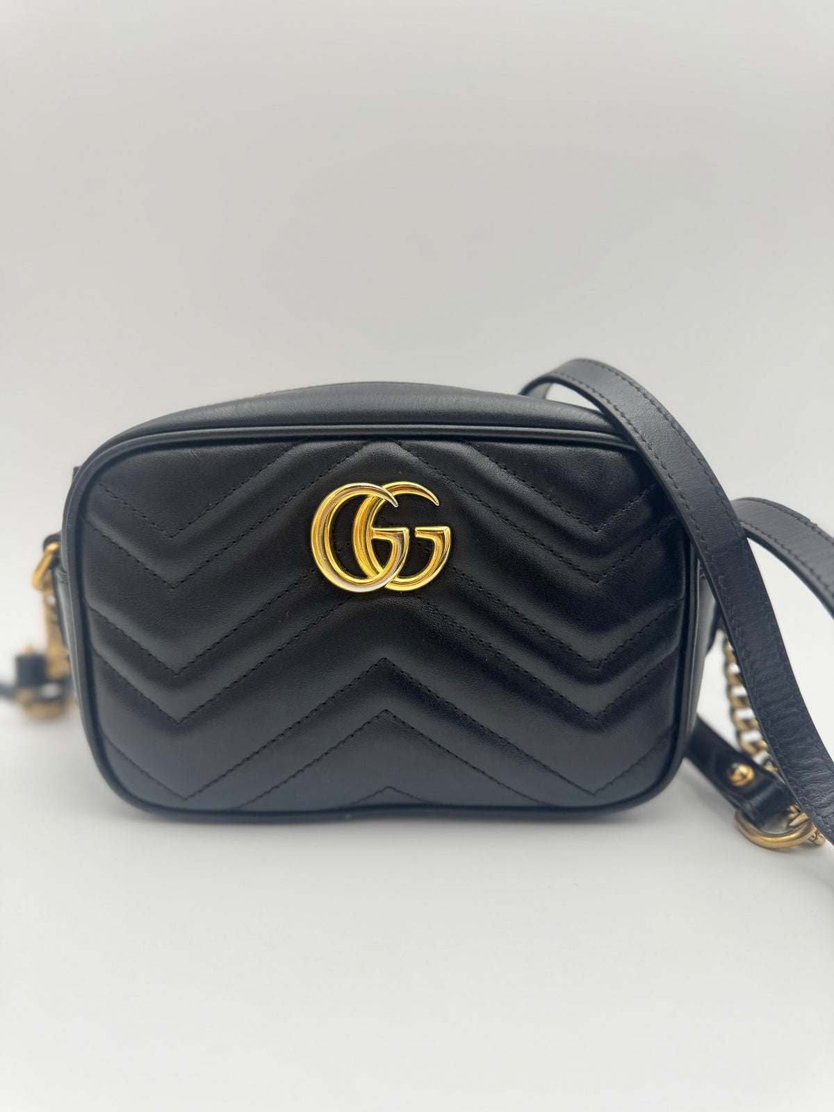 Gucci GG Marmont Mini Matelassé Camera Bag Black Leather