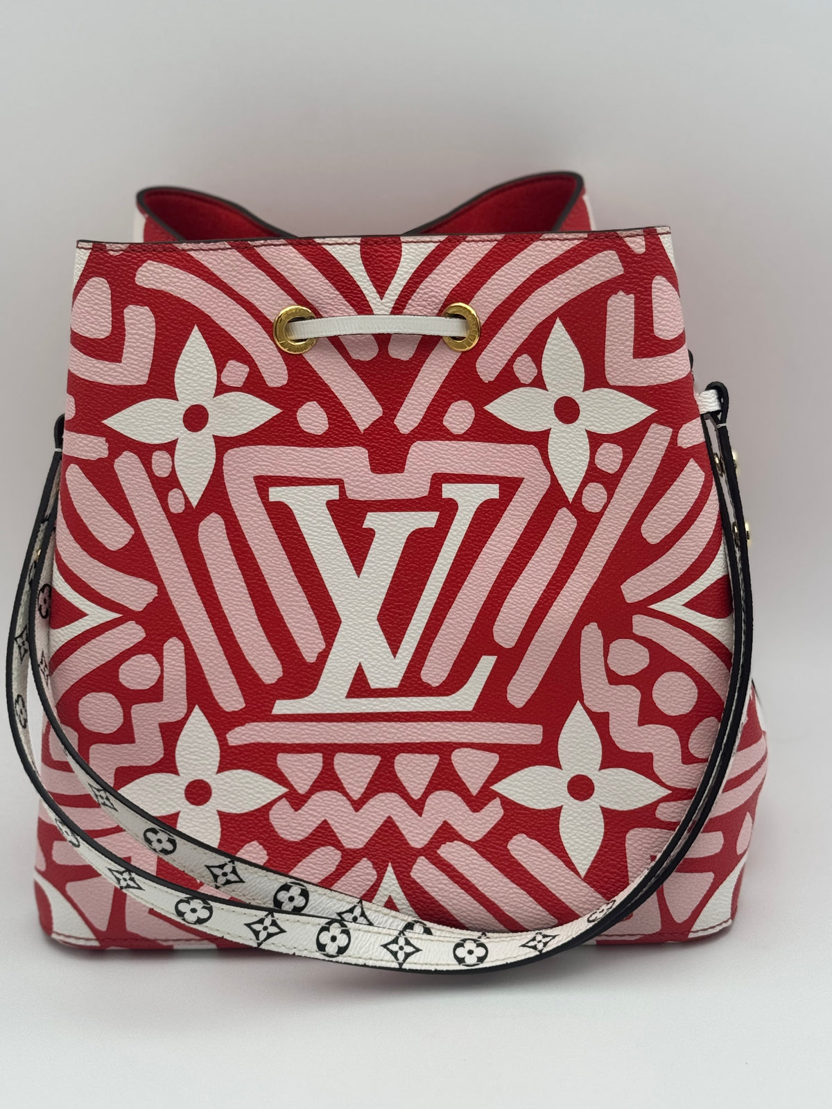 Louis Vuitton Limited Edition Crafty NéoNoé MM Rouge Rose Multicolor Giant Monogram – Excellent Condition